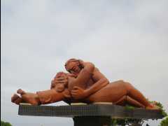 Kissing Park09